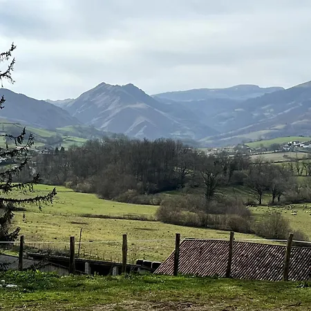 Location En Pays Basque Interieur * Saint-Jean-le-Vieux (Ain)